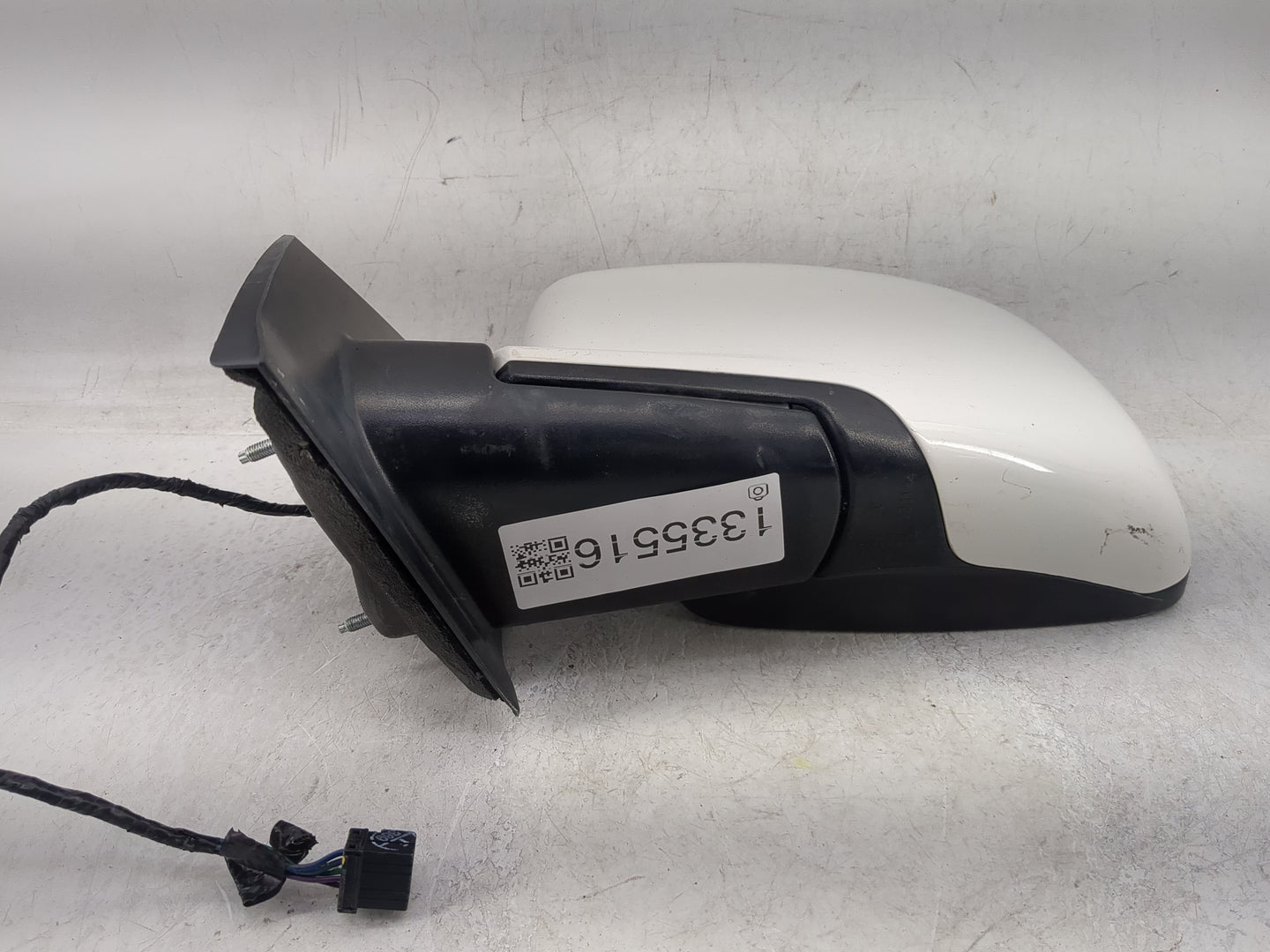 2015 Dodge Journey Driver Side View Mirror - Left Door Mirror OEM Used - Oemusedautoparts1.com