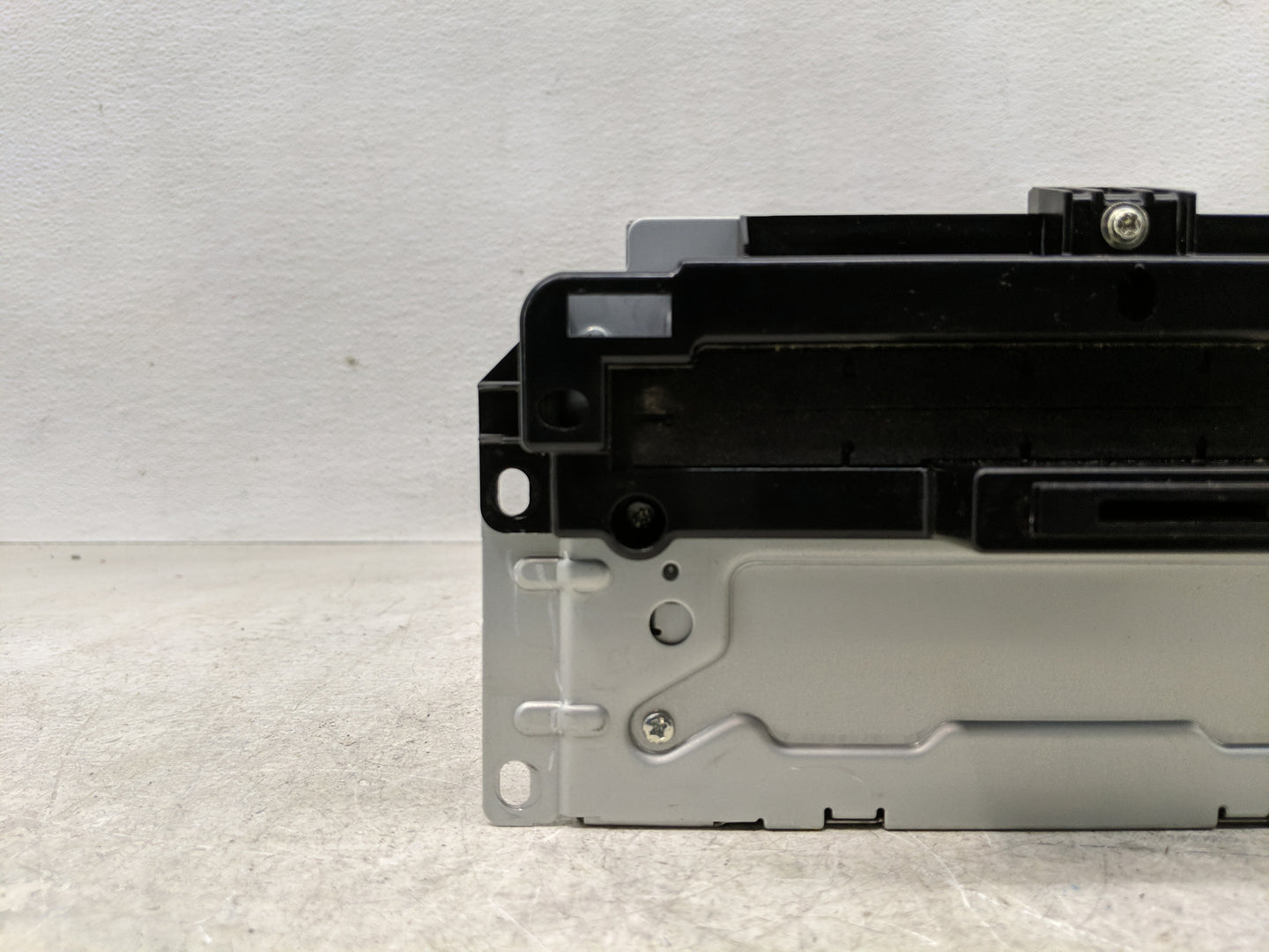 2015 Dodge Journey Radio AM FM Cd Player Receiver Replacement P/N:68240129AA Fits OEM Used Auto Parts - Oemusedautoparts1.co