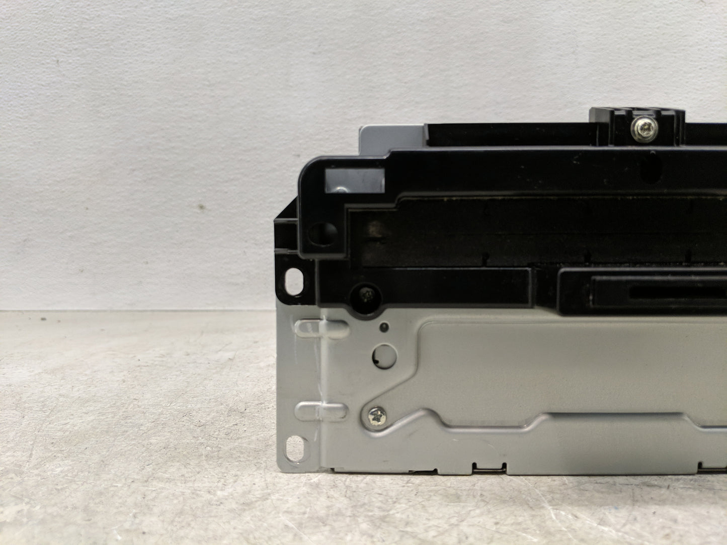 2015 Dodge Journey Radio AM FM Cd Player Receiver Replacement P/N:68240129AA Fits OEM Used Auto Parts - Oemusedautoparts1.co