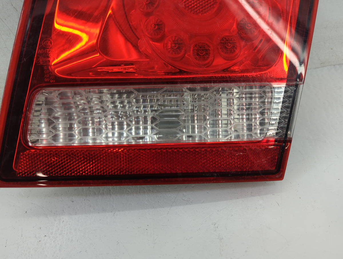 2015 Dodge Journey Passenger Right Side Deck Lid Mounted Tail Light 1387268 - Oemusedautoparts1.com