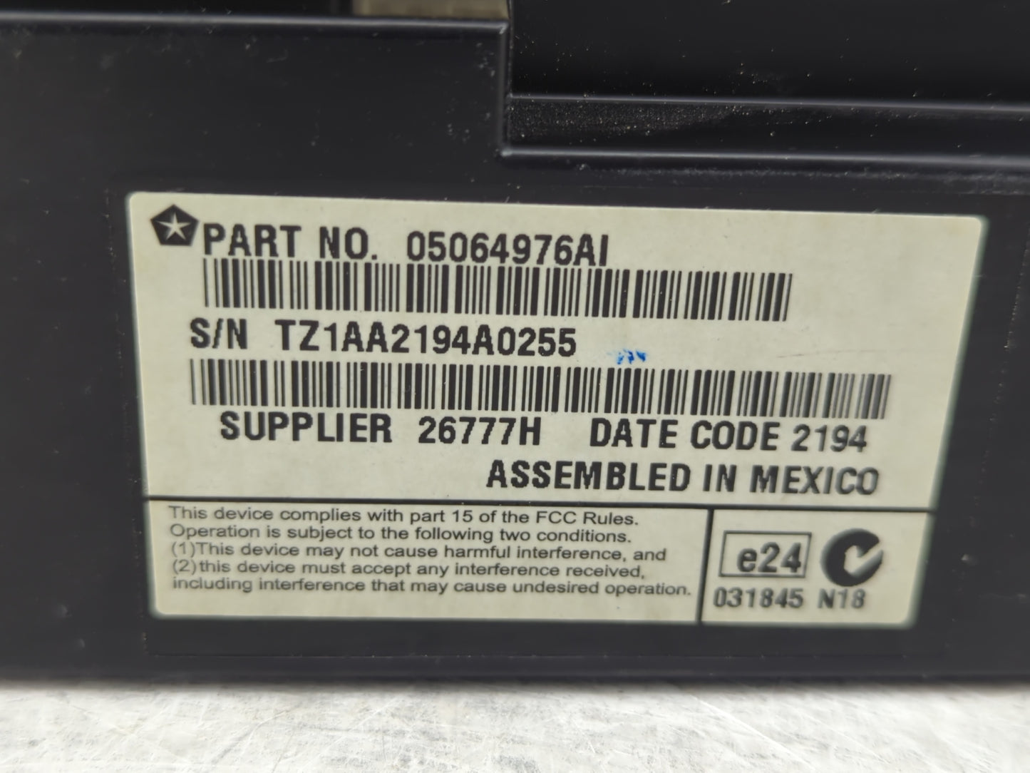 2018-2020 Dodge Journey Radio AM FM Cd Player Receiver Replacement P/N:05064976AI Fits Fits 2018 2019 2020 OEM Used Auto Par