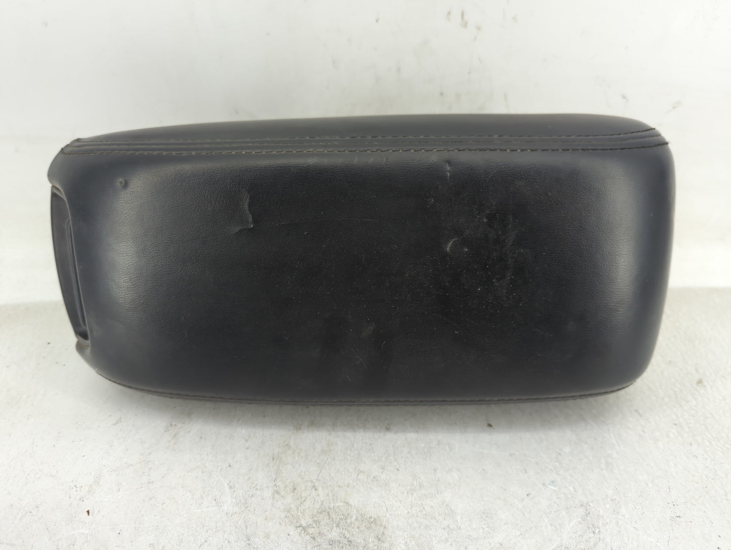 2015 Dodge Journey Center Console Armrest Cover Lid Fits OEM Used Auto Parts - Oemusedautoparts1.com