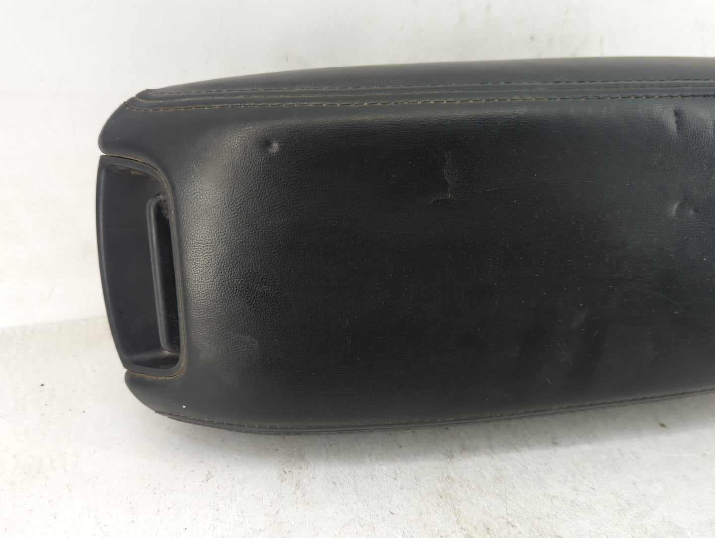 2015 Dodge Journey Center Console Armrest Cover Lid Fits OEM Used Auto Parts - Oemusedautoparts1.com