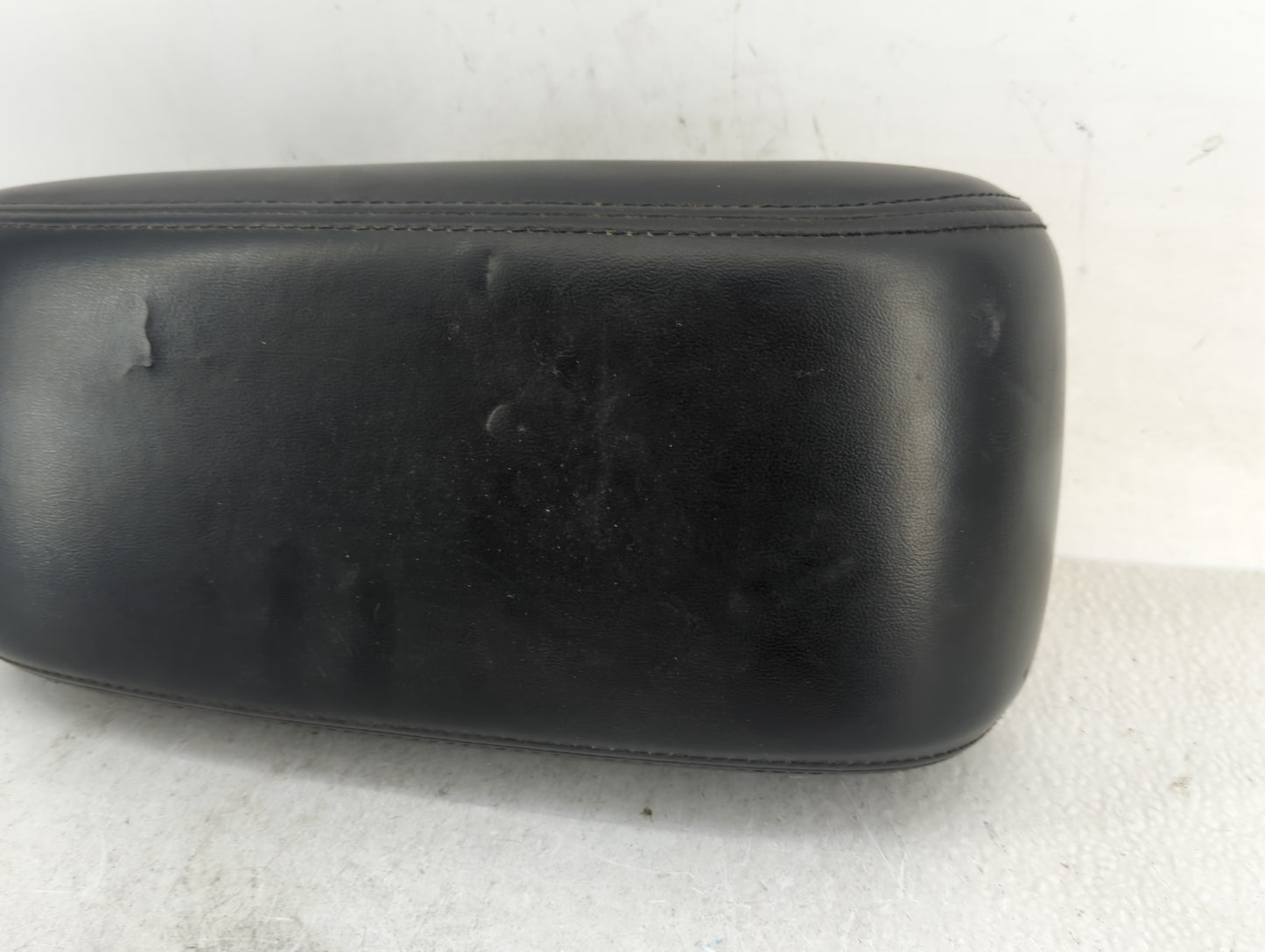 2015 Dodge Journey Center Console Armrest Cover Lid Fits OEM Used Auto Parts - Oemusedautoparts1.com