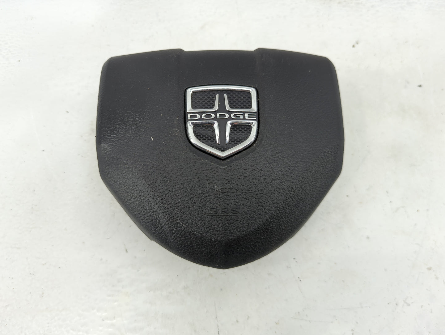 2013-2019 Dodge Journey Air Bag Driver Left Steering Wheel Mounted Fits Fits 2013 2014 2015 2016 2017 2018 2019 OEM Used Aut