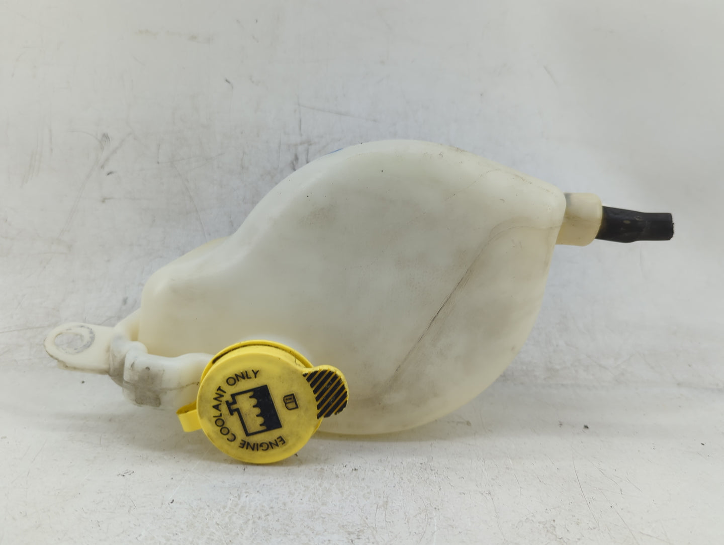 2009-2020 Dodge Journey Radiator Coolant Overflow Expansion Tank Bottle - Oemusedautoparts1.com