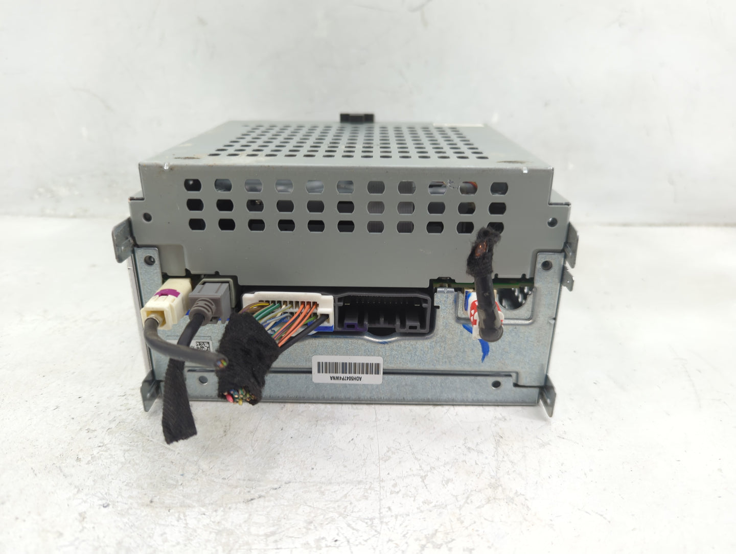 2015 Dodge Journey Radio AM FM Cd Player Receiver Replacement P/N:A2C01463500 Fits OEM Used Auto Parts - Oemusedautoparts1.c