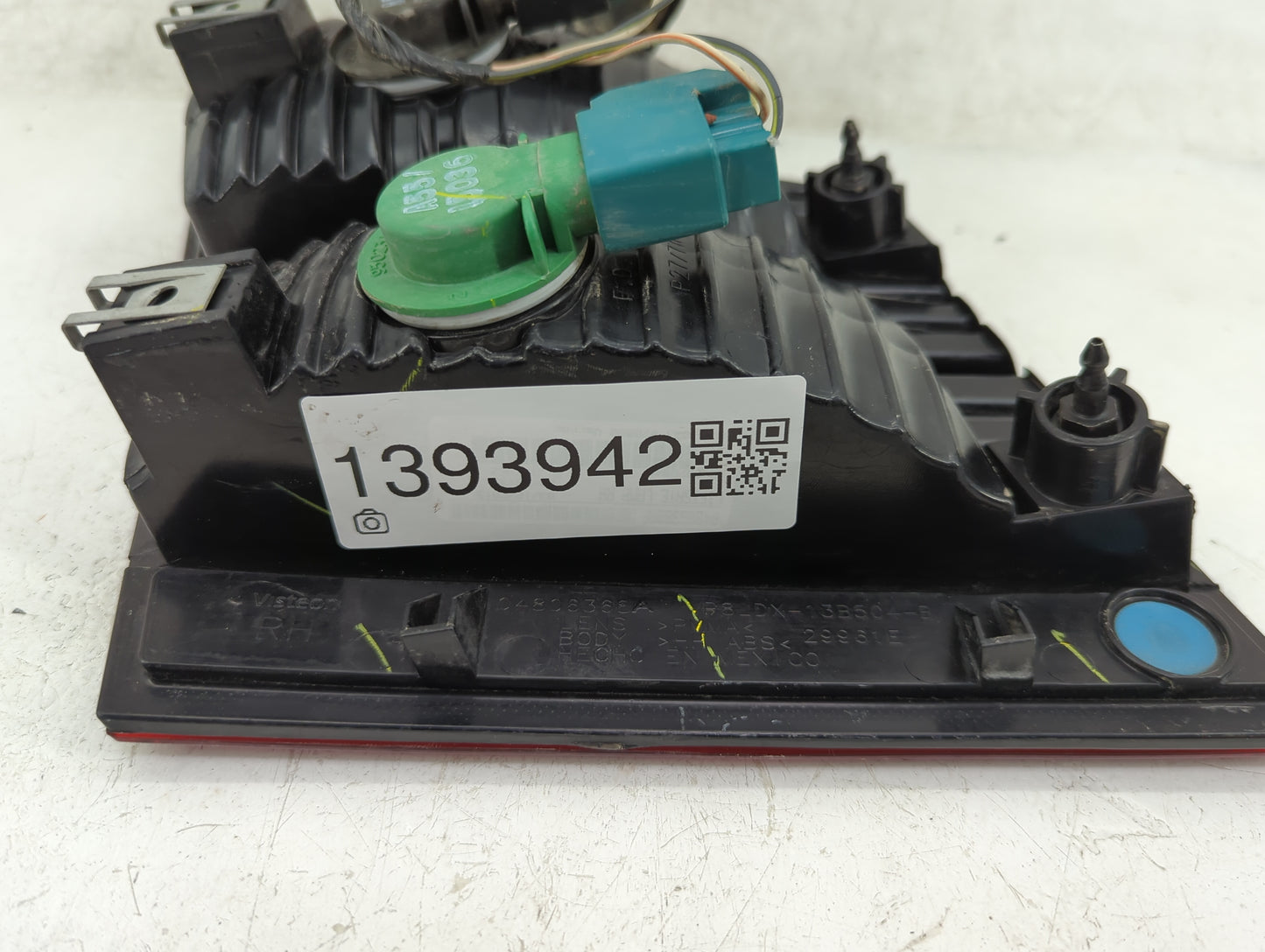 2015 Dodge Journey Tail Light Assembly Passenger Right OEM Fits OEM Used Auto Parts - Oemusedautoparts1.com
