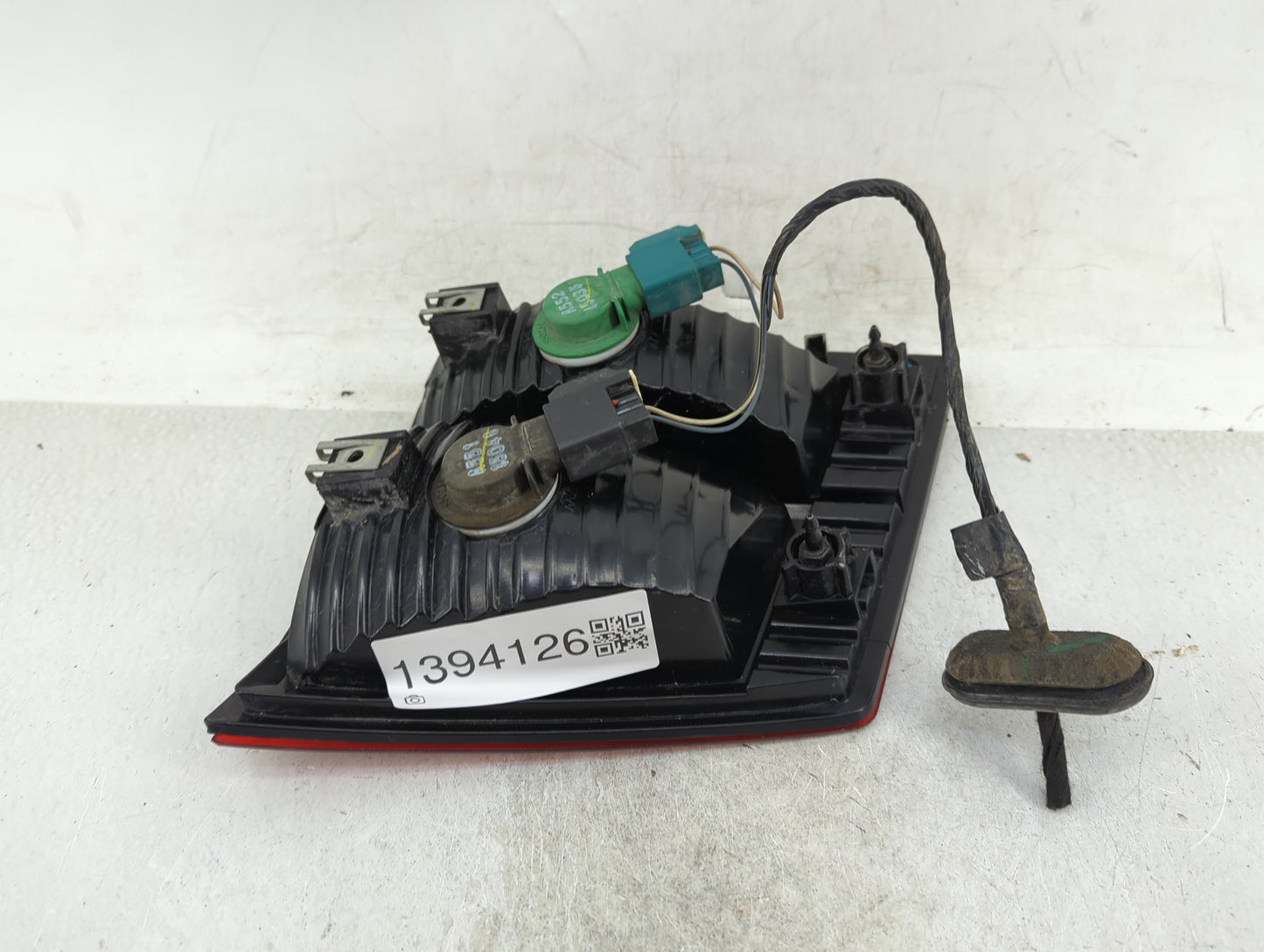 2015 Dodge Journey Tail Light Assembly Driver Left OEM P/N:04806369AF Fits OEM Used Auto Parts - Oemusedautoparts1.com