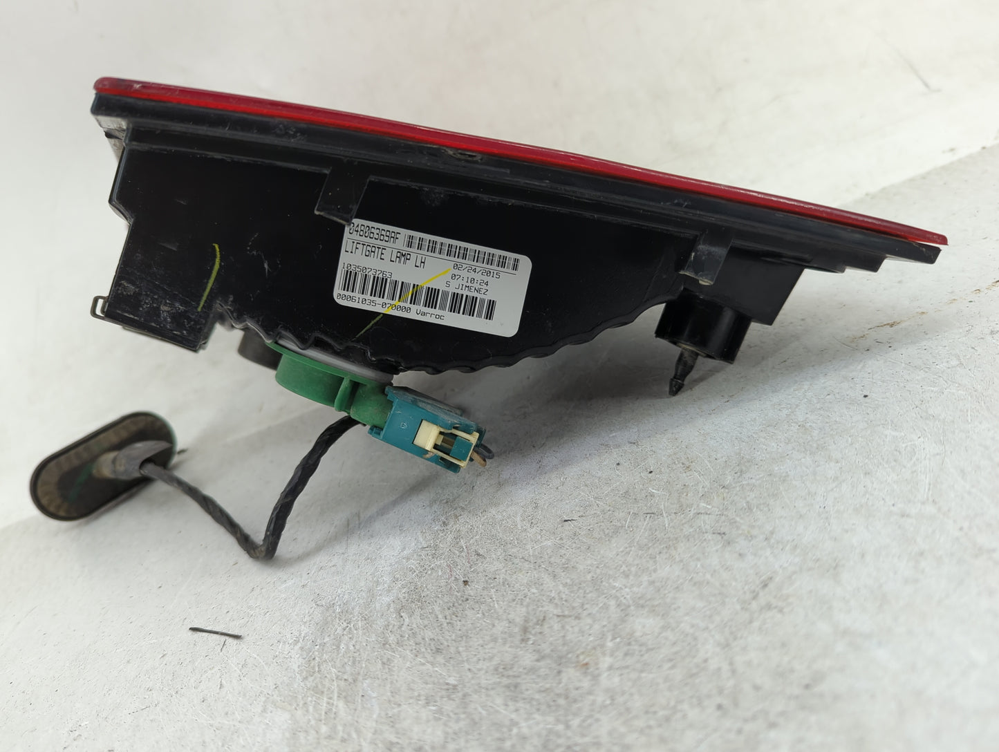 2015 Dodge Journey Tail Light Assembly Driver Left OEM P/N:04806369AF Fits OEM Used Auto Parts - Oemusedautoparts1.com