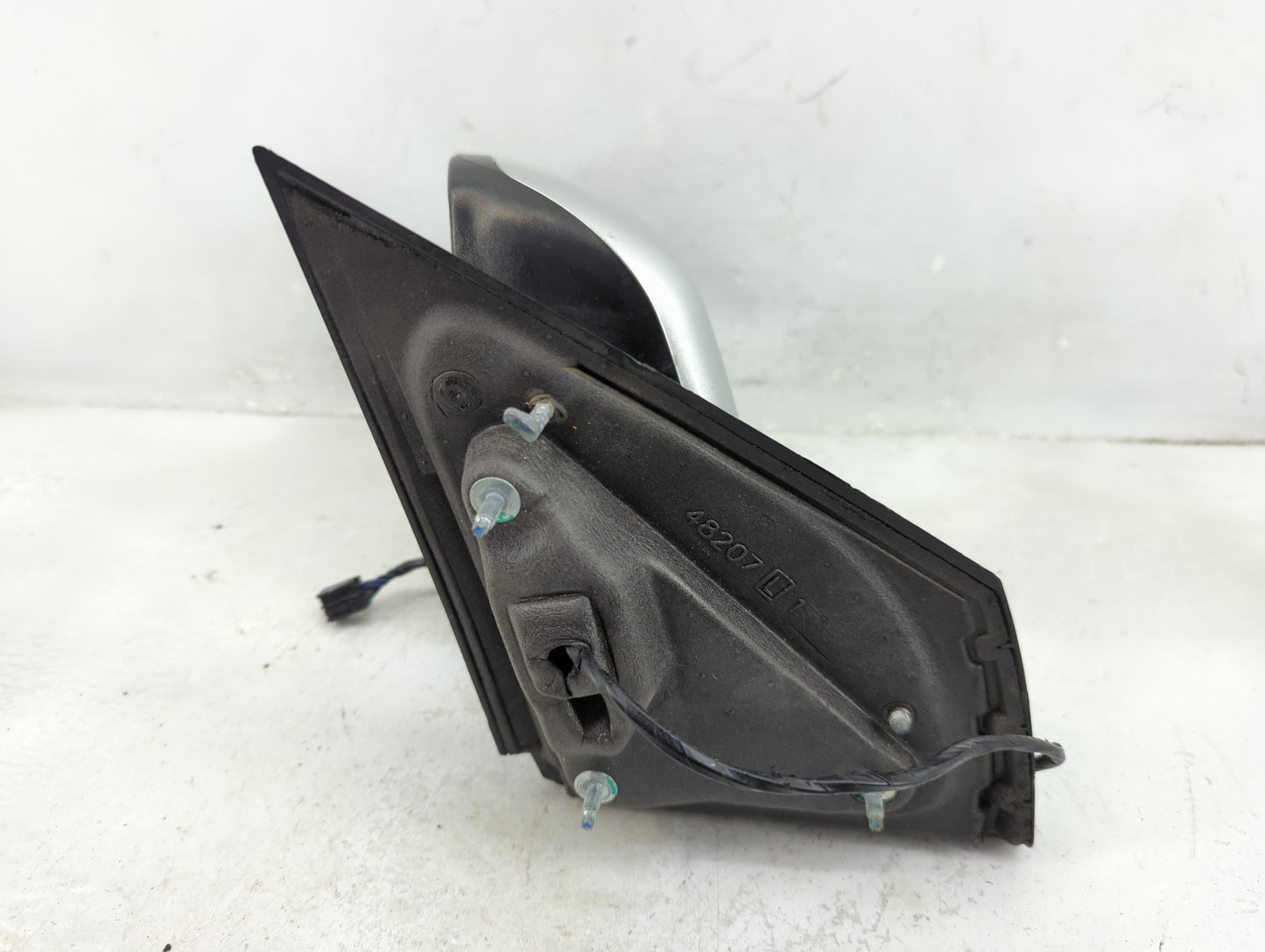 2015 Dodge Journey Driver Side View Mirror - Left Door Mirror OEM Used - Oemusedautoparts1.com
