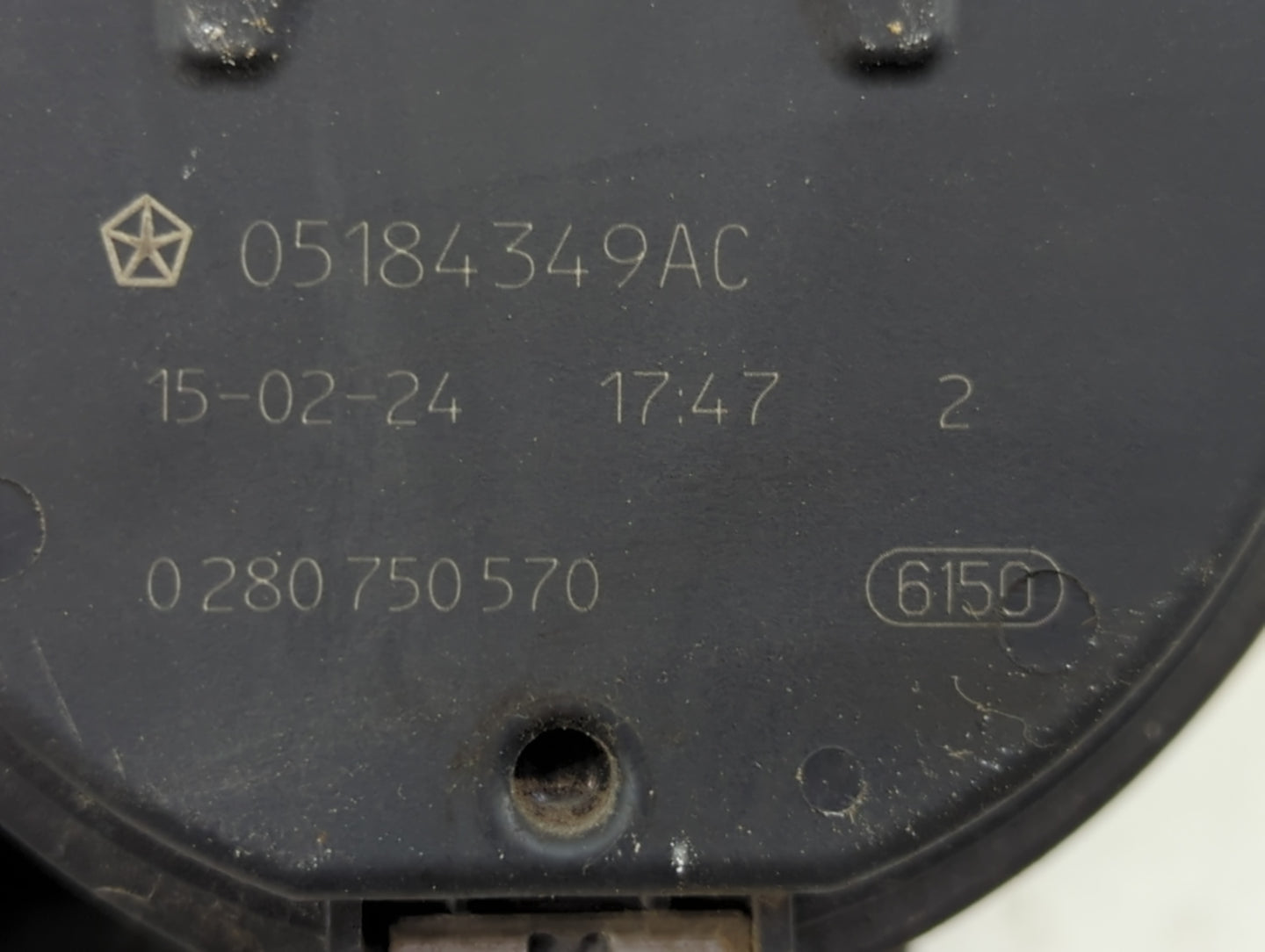 2011-2019 Dodge Journey Throttle Body P/N:0 280 750 570 05184349AC Fits OEM Used Auto Parts - Oemusedautoparts1.com