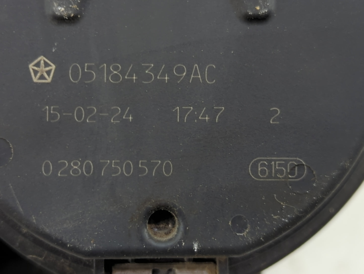 2011-2019 Dodge Journey Throttle Body P/N:0 280 750 570 05184349AC Fits OEM Used Auto Parts - Oemusedautoparts1.com