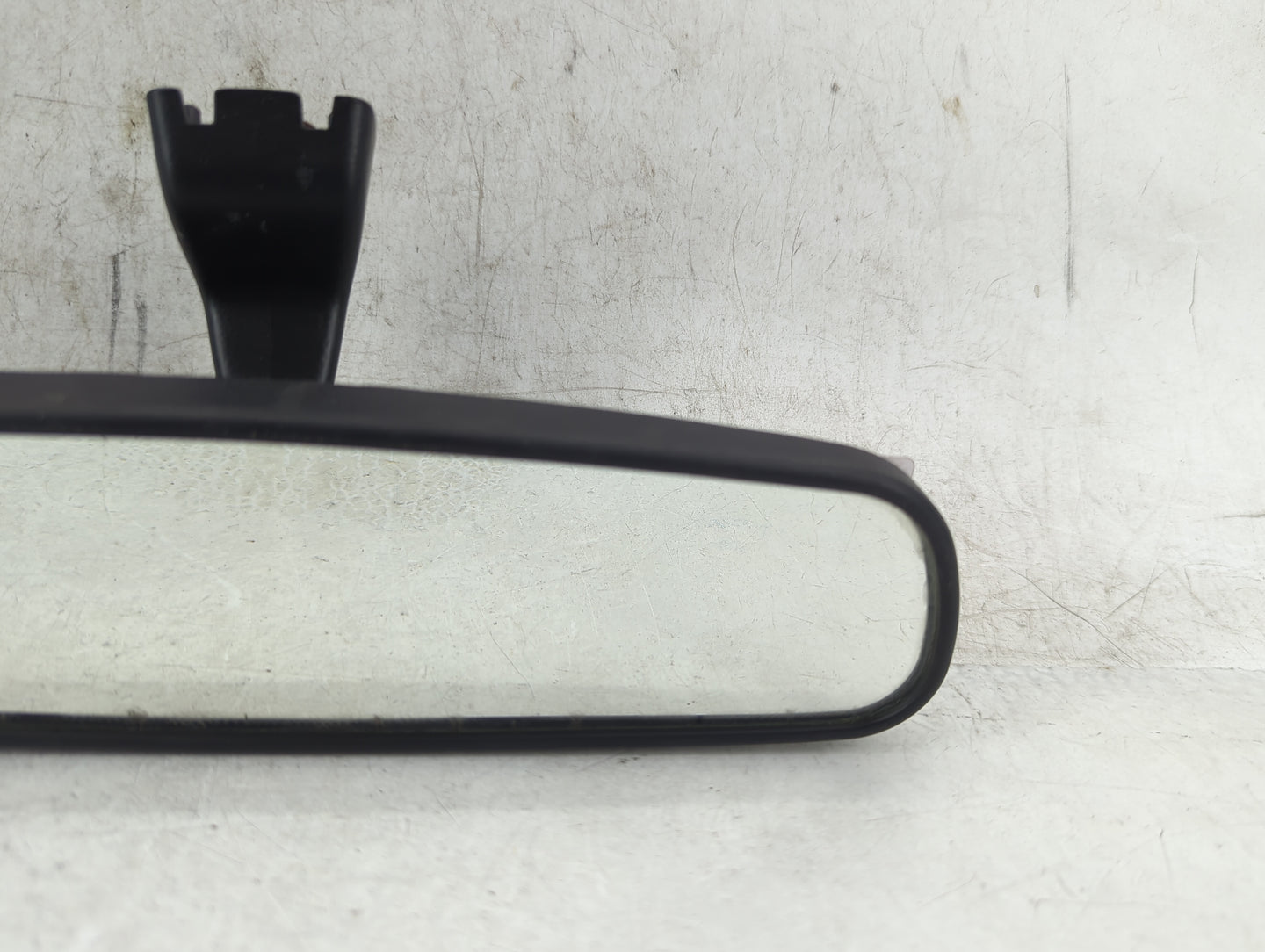 2015 Dodge Journey Interior Rear View Mirror Replacement OEM P/N:E11028018 Fits OEM Used Auto Parts - Oemusedautoparts1.com