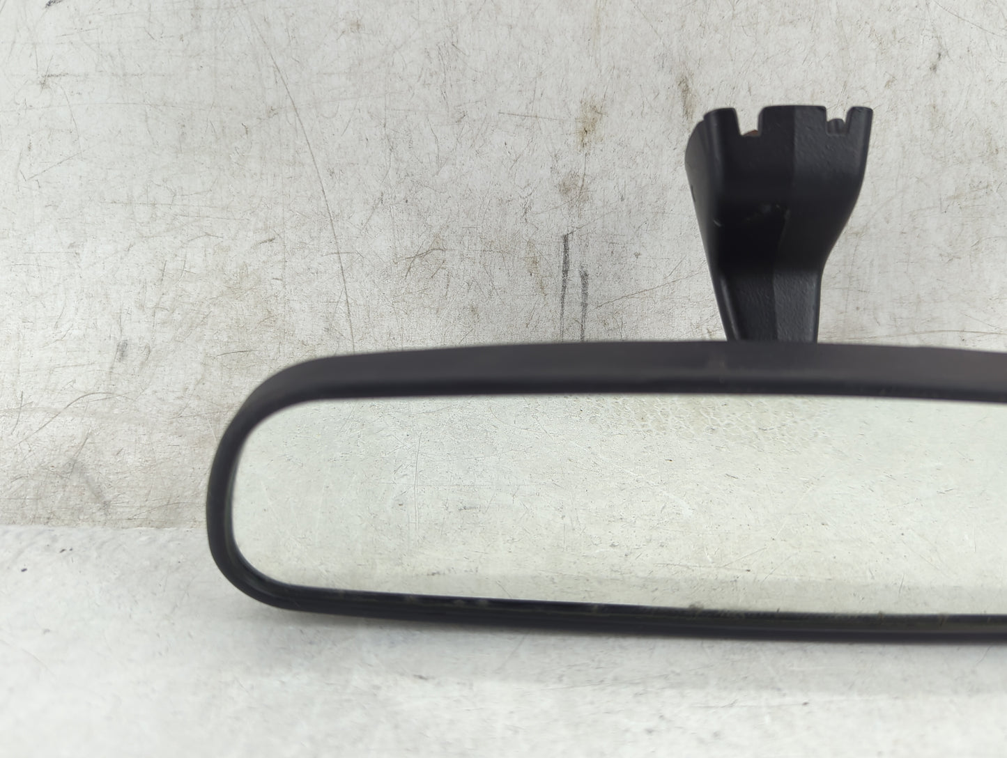 2015 Dodge Journey Interior Rear View Mirror Replacement OEM P/N:E11028018 Fits OEM Used Auto Parts - Oemusedautoparts1.com