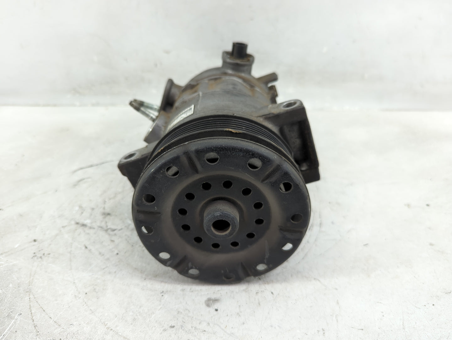 2013-2015 Dodge Journey Air Conditioning A/c Ac Compressor Oem - Oemusedautoparts1.com