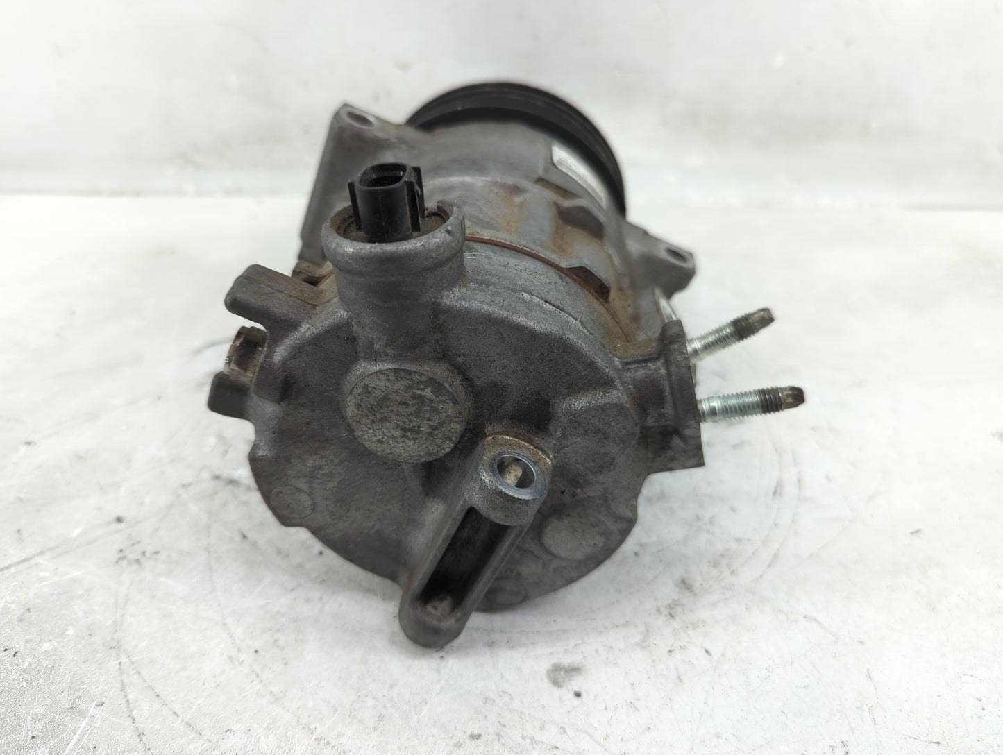2013-2015 Dodge Journey Air Conditioning A/c Ac Compressor Oem - Oemusedautoparts1.com