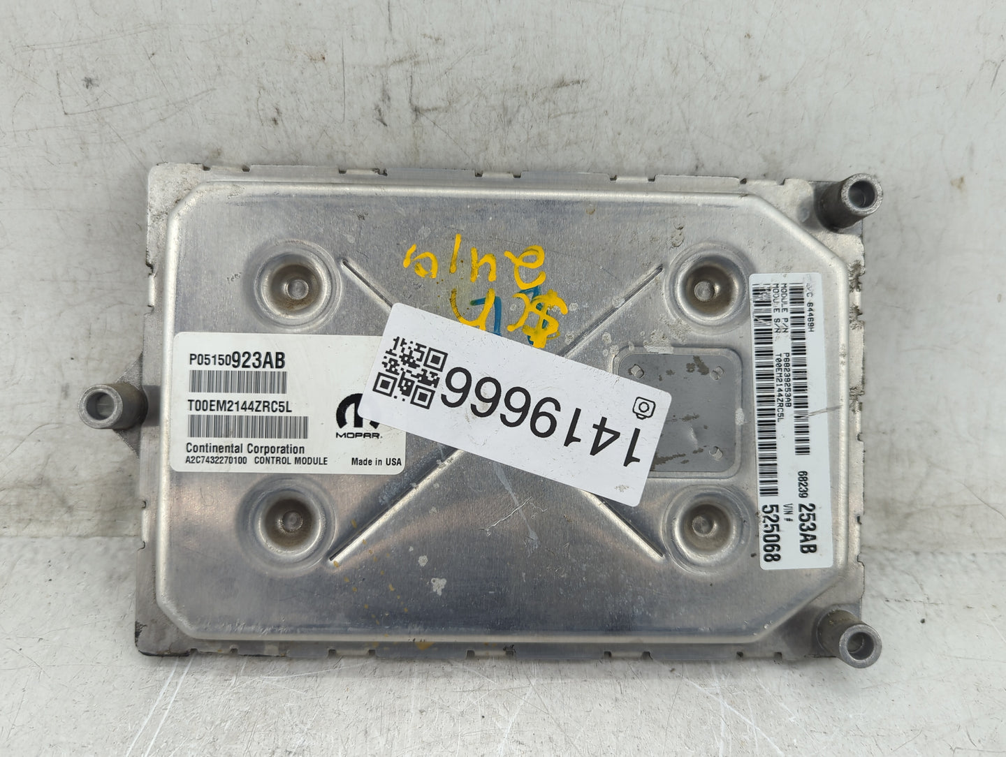 2015 Dodge Journey PCM Engine Control Computer ECU ECM PCU OEM P/N:P05150923AB HS7A-12A650-ABB Fits OEM Used Auto Parts - Oe