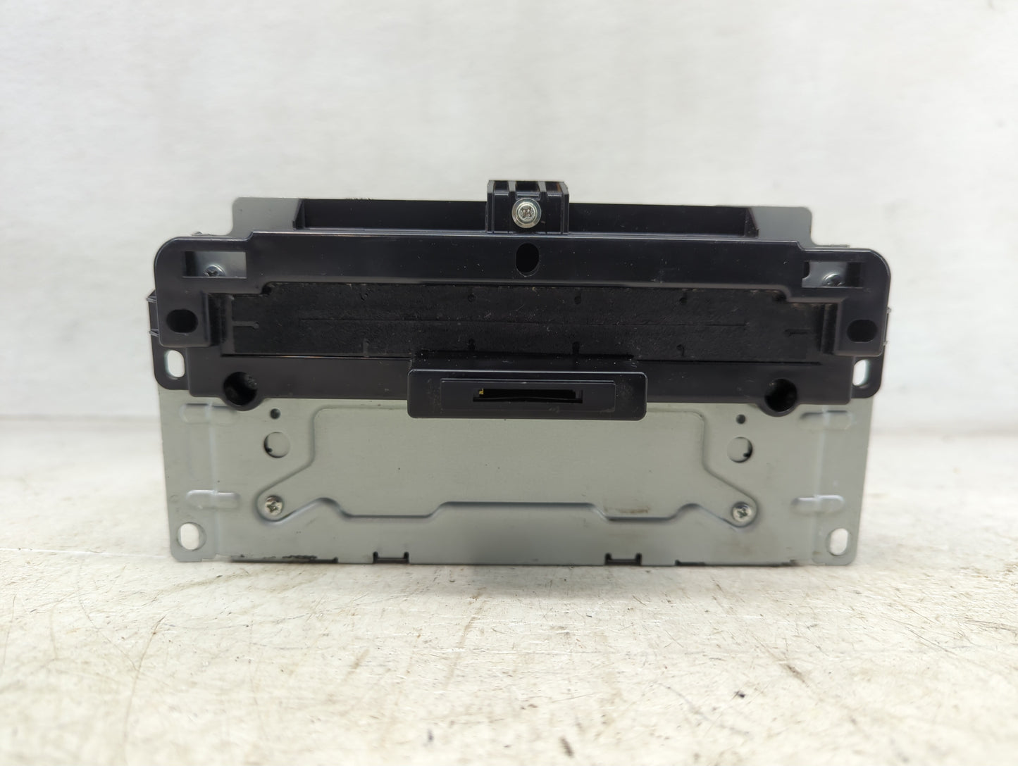 2015 Dodge Journey Radio AM FM Cd Player Receiver Replacement P/N:P68240129AA CQ-ZC04E1GXB Fits OEM Used Auto Parts - Oemuse