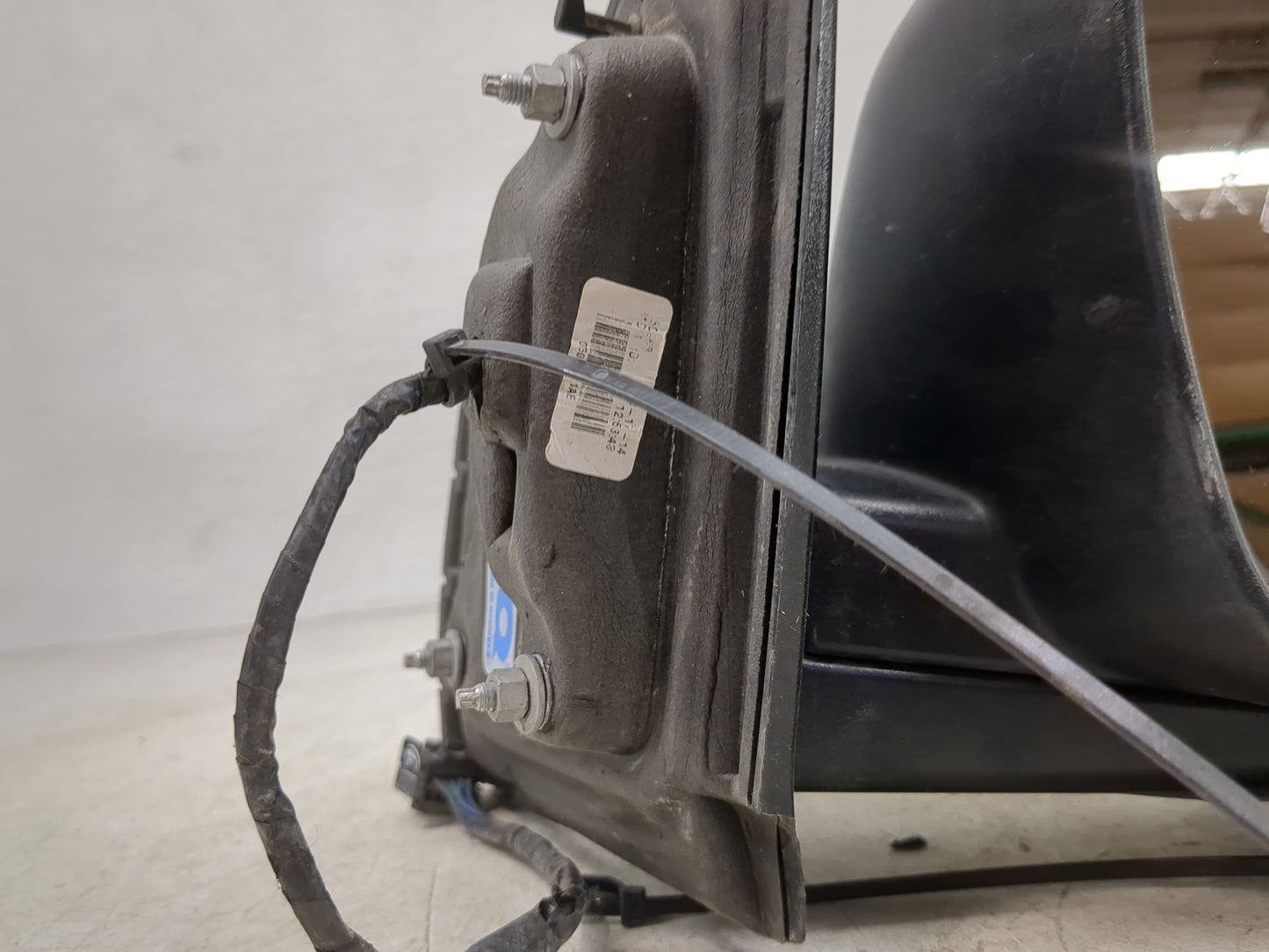 2015 Dodge Journey Passenger Side View Mirror - Right Door Mirror OEM Used - Oemusedautoparts1.com