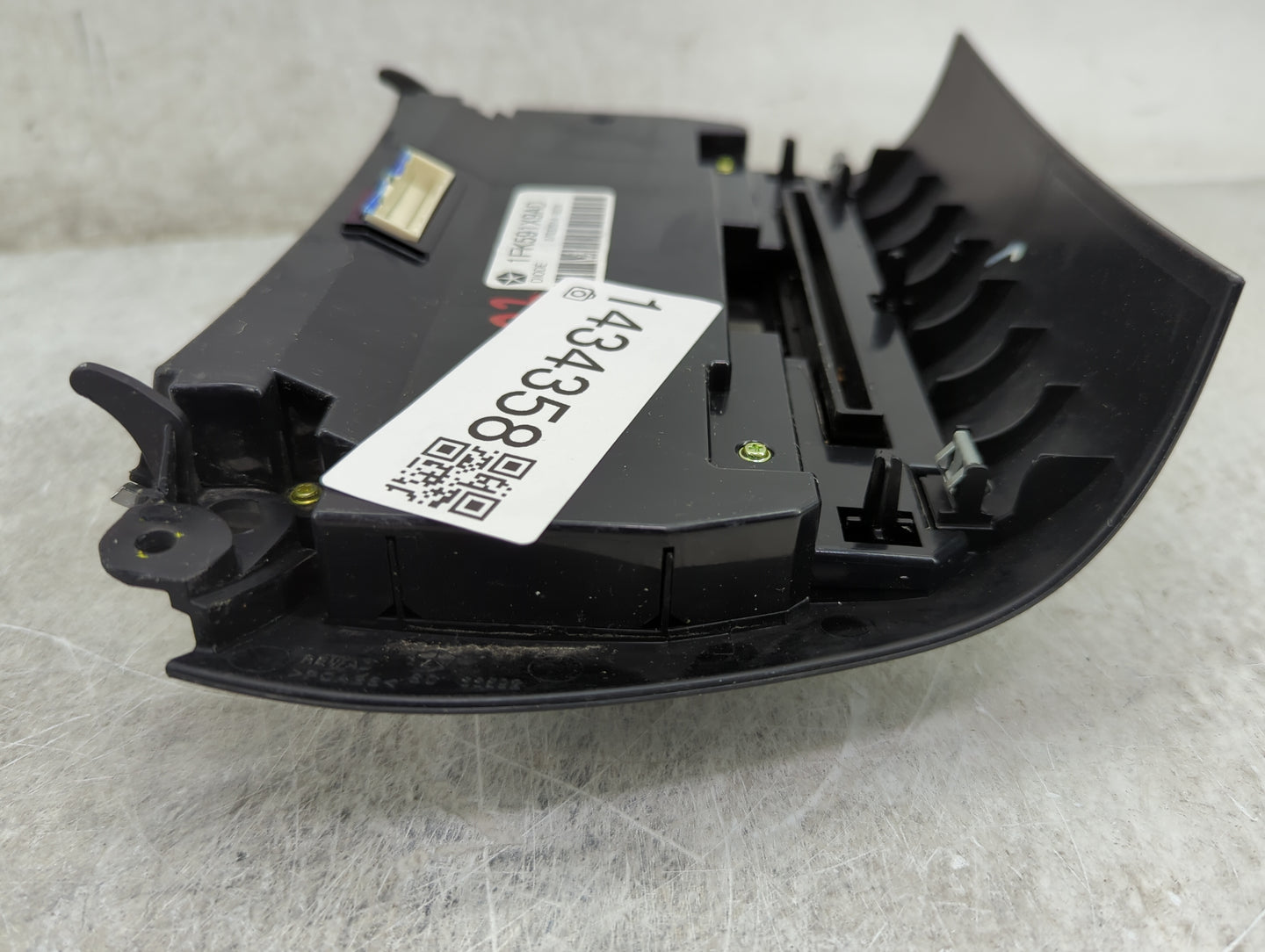 2015 Dodge Journey Climate Control Module Temperature AC/Heater Replacement P/N:1RK591X9AD Fits OEM Used Auto Parts - Oemuse