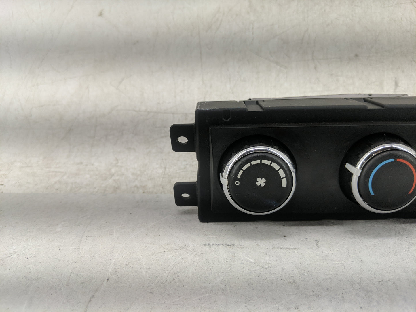 2011-2020 Dodge Journey Climate Control Module Temperature AC/Heater Replacement P/N:55111312AC Fits OEM Used Auto Parts - O