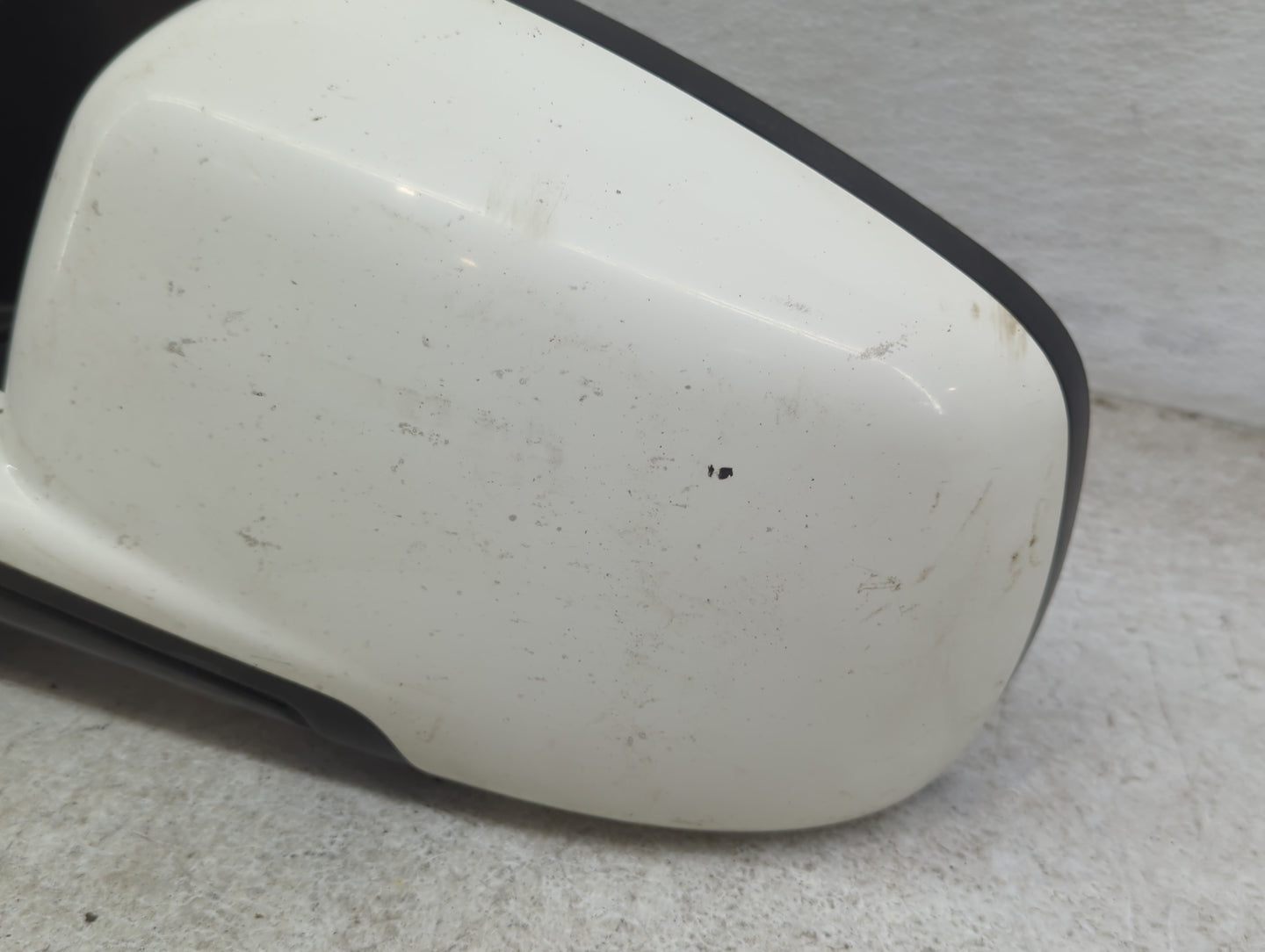 2015 Dodge Journey Driver Side View Mirror - Left Door Mirror OEM Used - Oemusedautoparts1.com