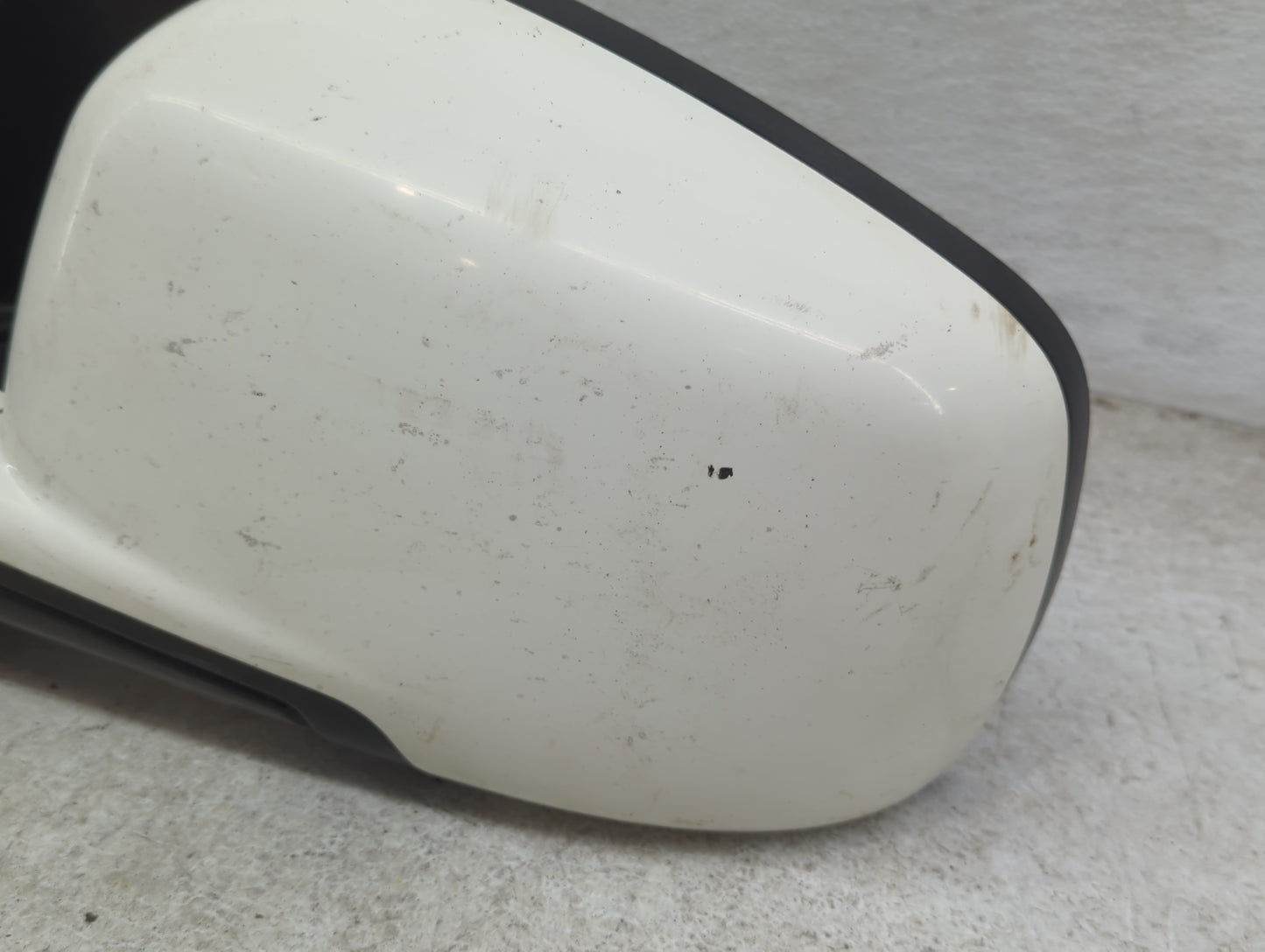 2015 Dodge Journey Driver Side View Mirror - Left Door Mirror OEM Used - Oemusedautoparts1.com