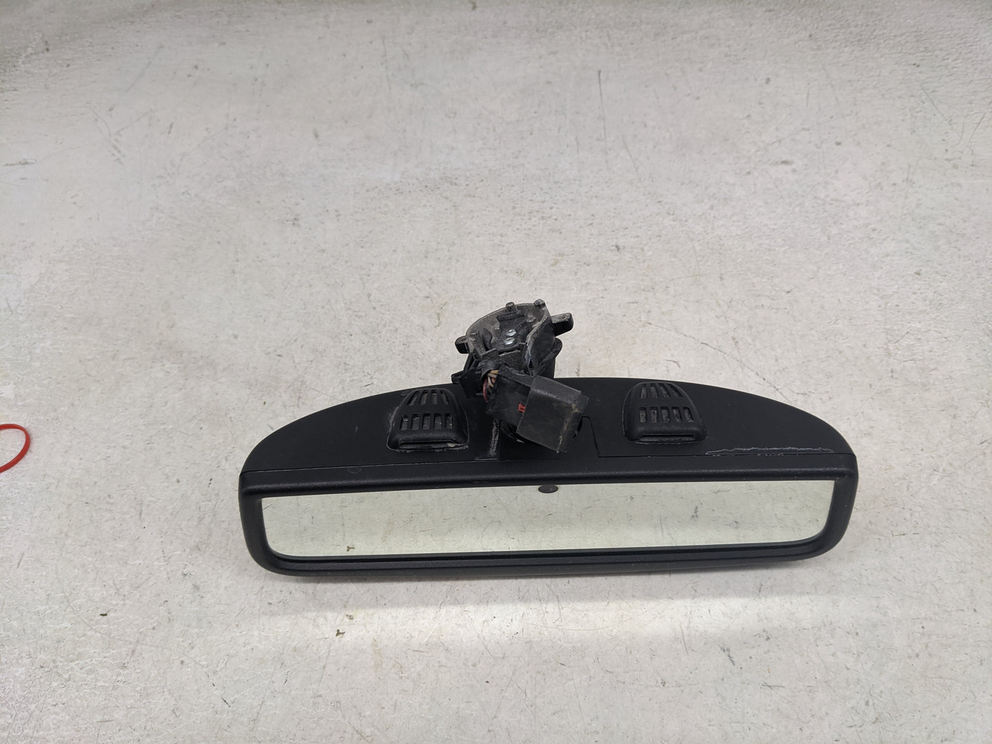 2015 Dodge Journey Interior Rear View Mirror Replacement OEM P/N:E1 025147 Fits OEM Used Auto Parts - Oemusedautoparts1.com