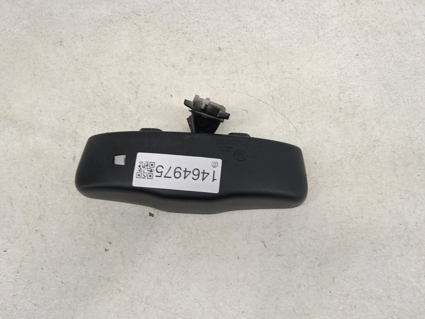 2015 Dodge Journey Interior Rear View Mirror Replacement OEM P/N:E1 025147 Fits OEM Used Auto Parts - Oemusedautoparts1.com