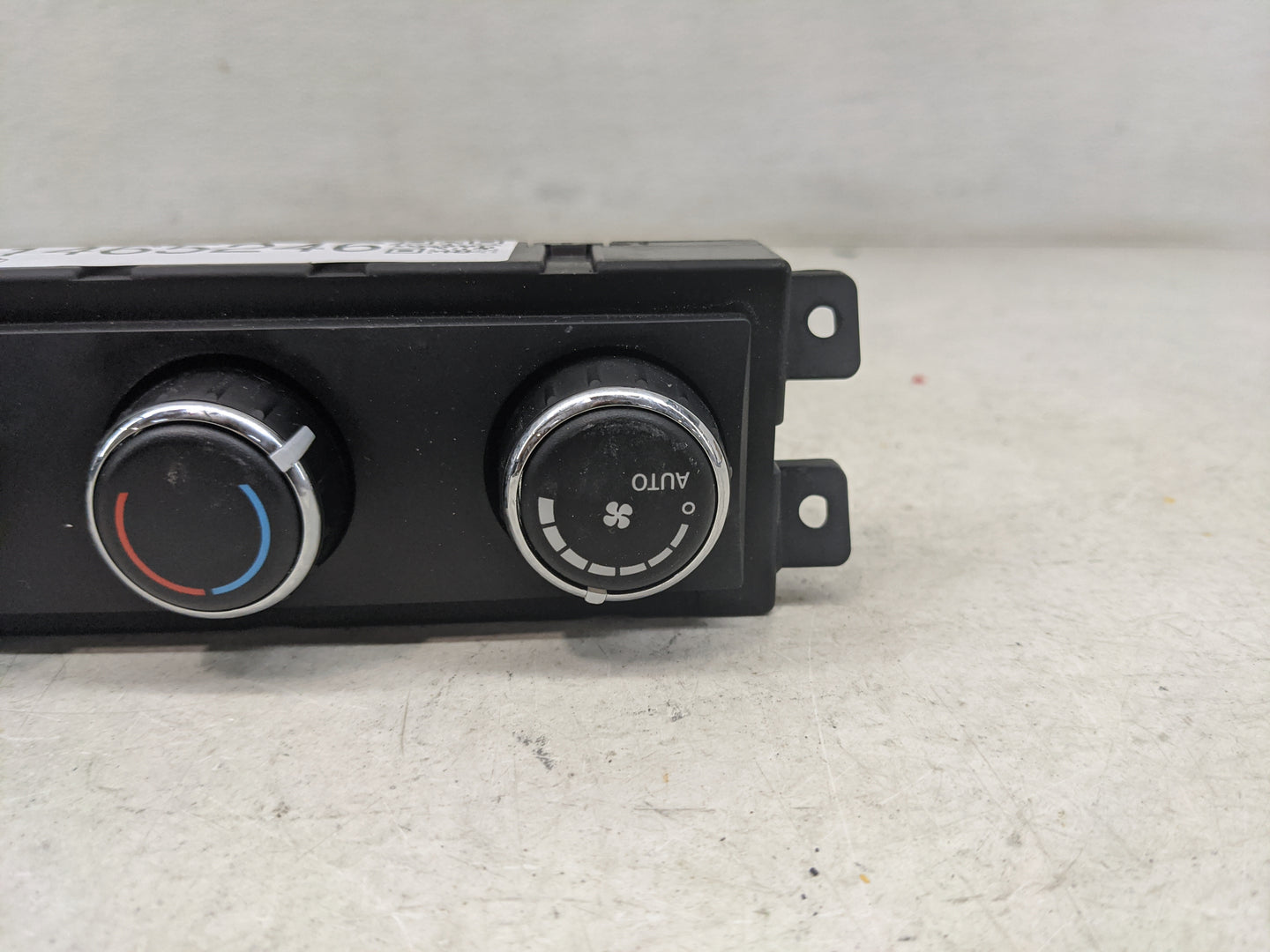 2015 Dodge Journey Climate Control Module Temperature AC/Heater Replacement Fits OEM Used Auto Parts - Oemusedautoparts1.com