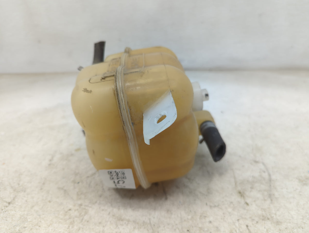 2009-2019 Dodge Journey Radiator Coolant Overflow Expansion Tank Bottle 1465575 - Oemusedautoparts1.com