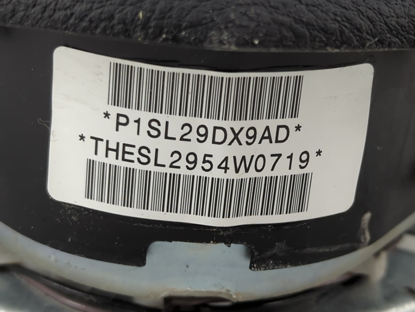 2020-2020 Dodge Journey Air Bag Driver Left Steering Wheel Mounted 1465937 - Oemusedautoparts1.com