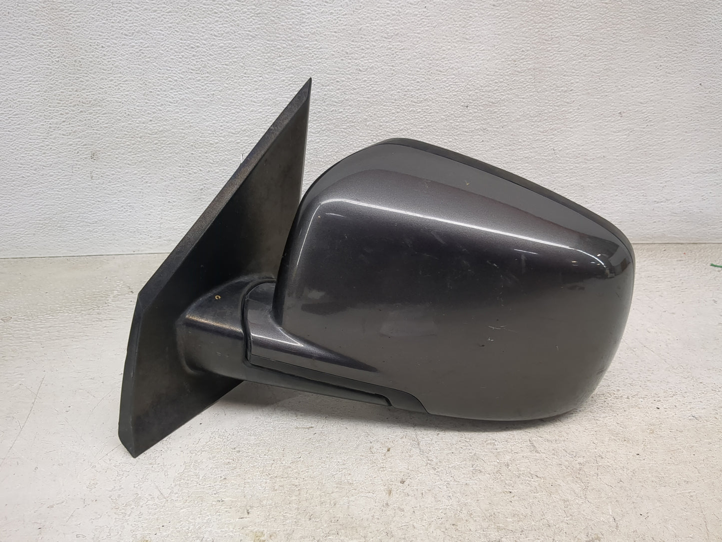 2015 Dodge Journey Driver Side View Mirror - Left Door Mirror OEM Used - Oemusedautoparts1.com
