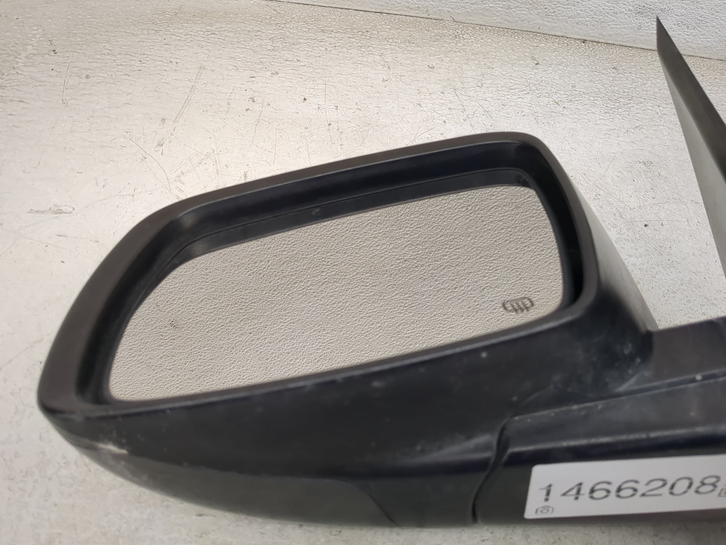 2015 Dodge Journey Driver Side View Mirror - Left Door Mirror OEM Used - Oemusedautoparts1.com