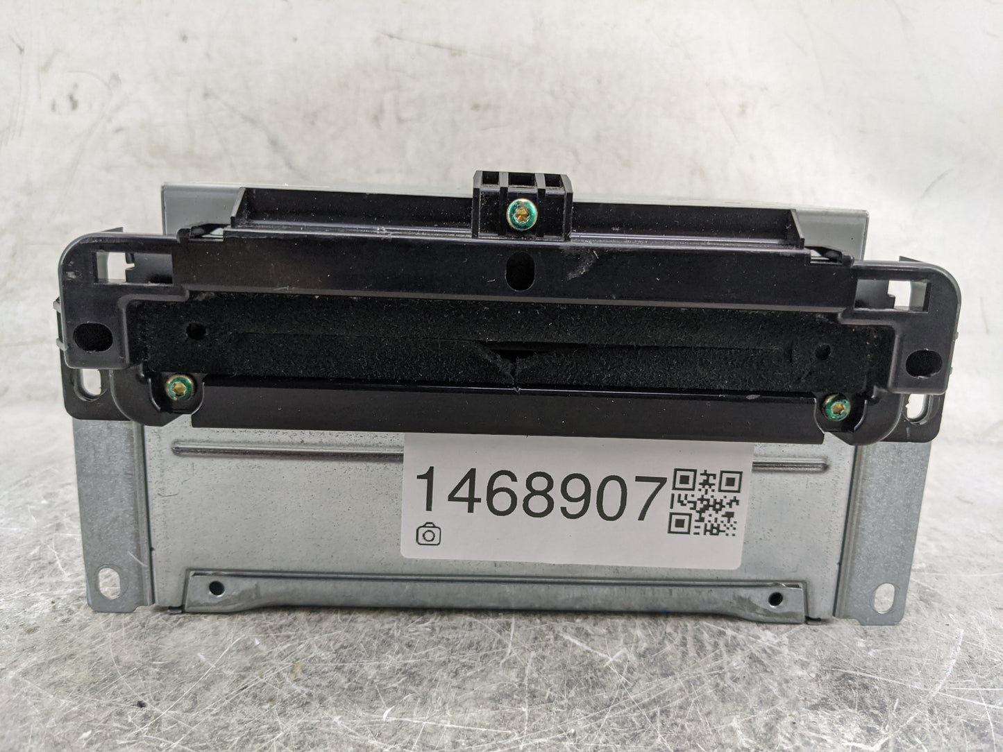 2018-2020 Dodge Journey Radio AM FM Cd Player Receiver Replacement P/N:P68209665AD A2C01463500 Fits Fits 2018 2019 2020 OEM 