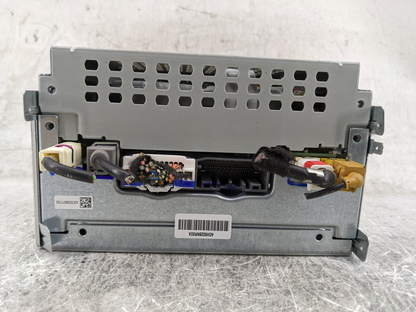 2018-2020 Dodge Journey Radio AM FM Cd Player Receiver Replacement P/N:P68209665AD A2C01463500 Fits Fits 2018 2019 2020 OEM 