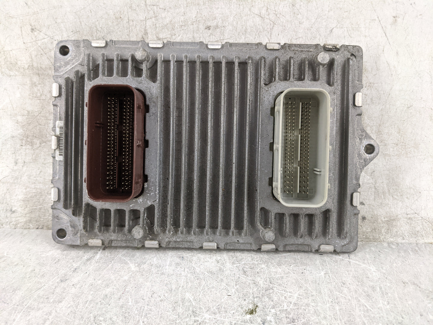 2015 Dodge Journey PCM Engine Control Computer ECU ECM PCU OEM P/N:P05150923AB T00EM2674ZZGKF, 68239253AB, A2C7432270100 Fit