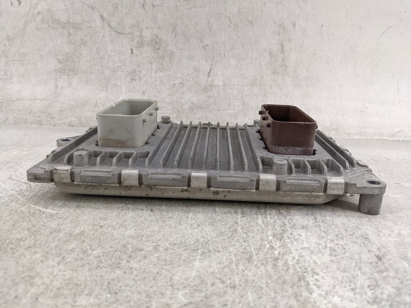 2015 Dodge Journey PCM Engine Control Computer ECU ECM PCU OEM P/N:P05150923AB T00EM2274ZT5YG, A2C74322Z70100, A2C55358551 F