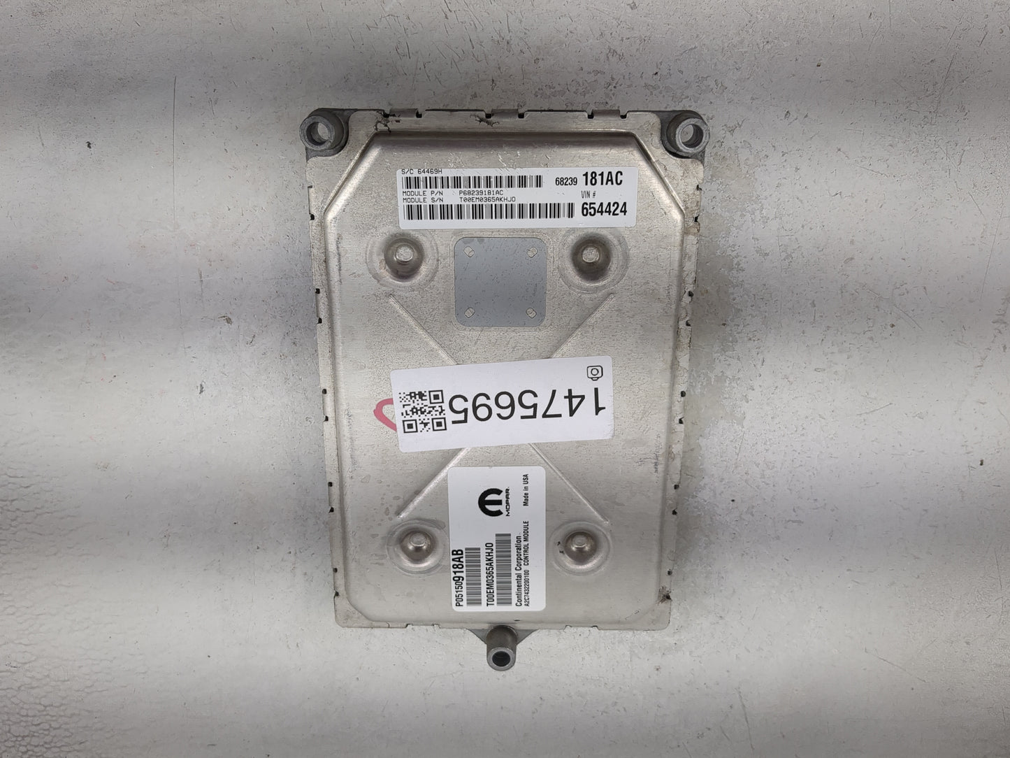 2015 Dodge Journey PCM Engine Control Computer ECU ECM PCU OEM P/N:P68239181AC P05150918AB, T00EM0365AKHJO, A2C7432200100 Fi