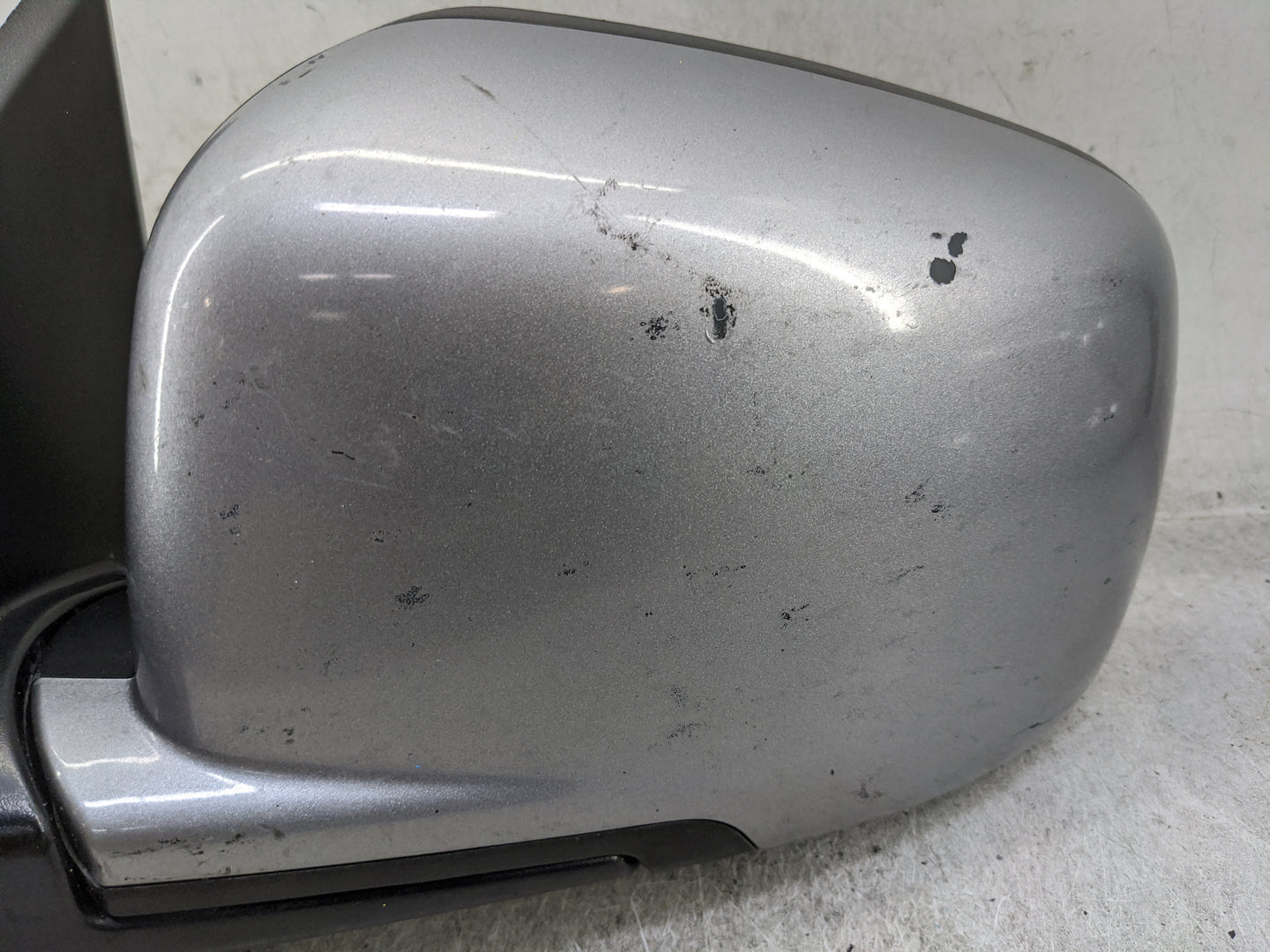 2015 Dodge Journey Driver Side View Mirror - Left Door Mirror OEM Used - Oemusedautoparts1.com