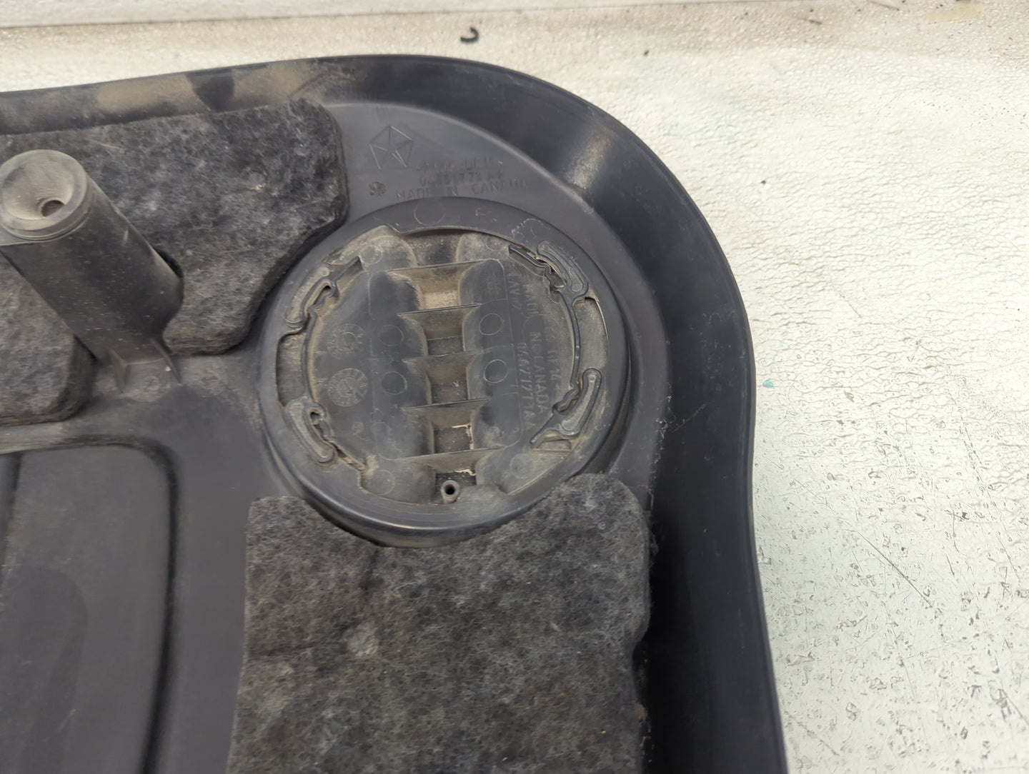 2015 Dodge Journey Engine Cover 1479299 - Oemusedautoparts1.com