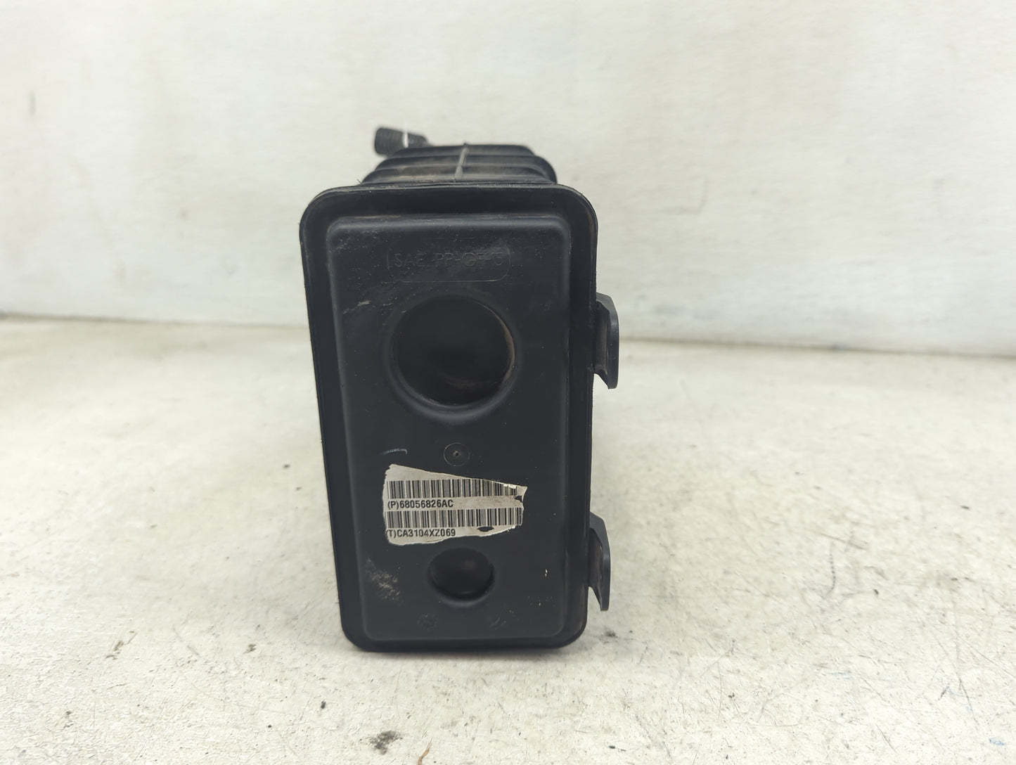 2015 Dodge Journey Fuel Vapor Charcoal Canister 1479530 - Oemusedautoparts1.com