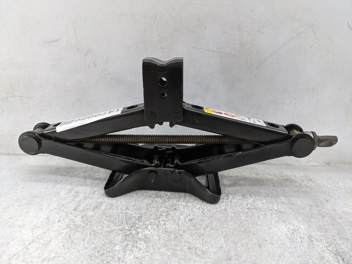 2015 Dodge Journey Spare Scissor Car Jack Black - Oemusedautoparts1.com
