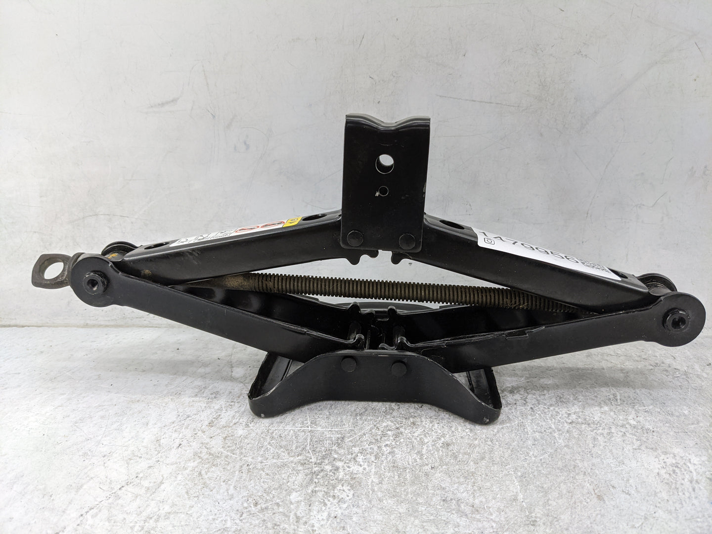 2015 Dodge Journey Spare Scissor Car Jack Black - Oemusedautoparts1.com
