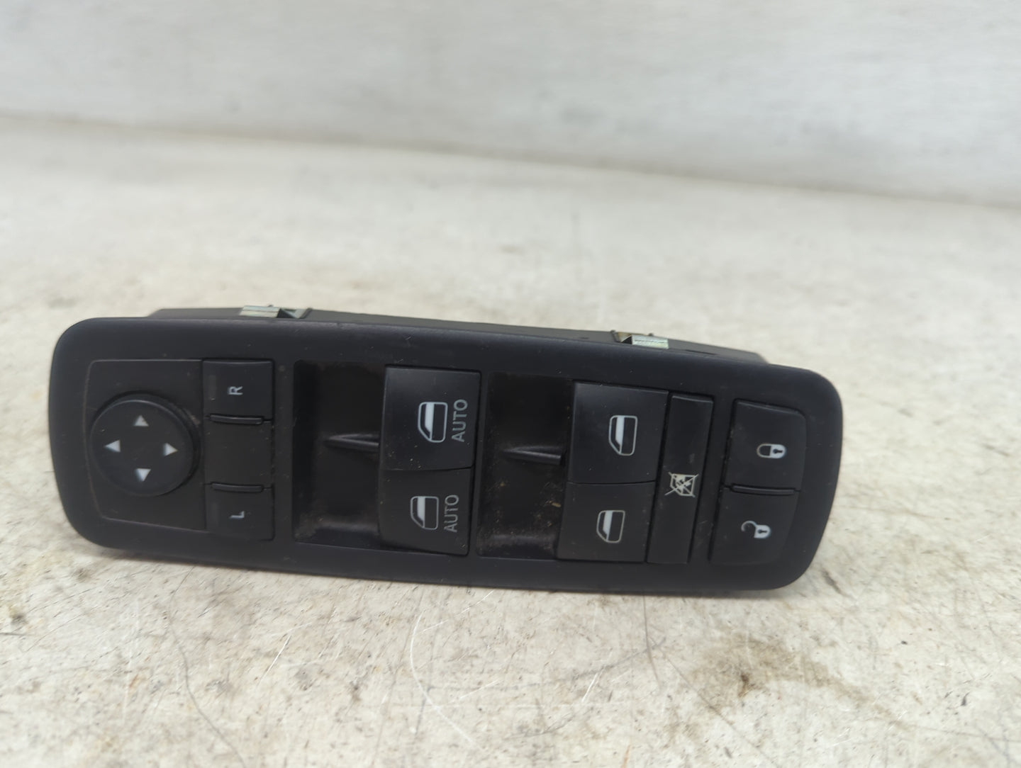 2011-2019 Dodge Journey Master Power Window Switch Replacement Driver Side Left P/N:68139805AB 10009569 Fits OEM Used Auto P