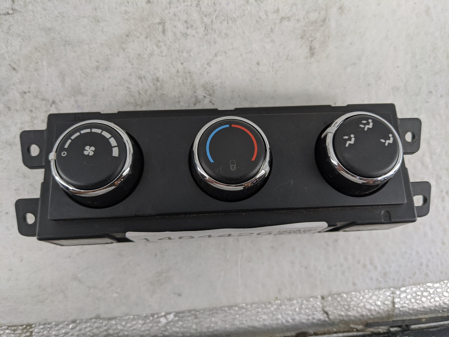 2011-2020 Dodge Journey Climate Control Module Temperature AC/Heater Replacement Fits OEM Used Auto Parts - Oemusedautoparts
