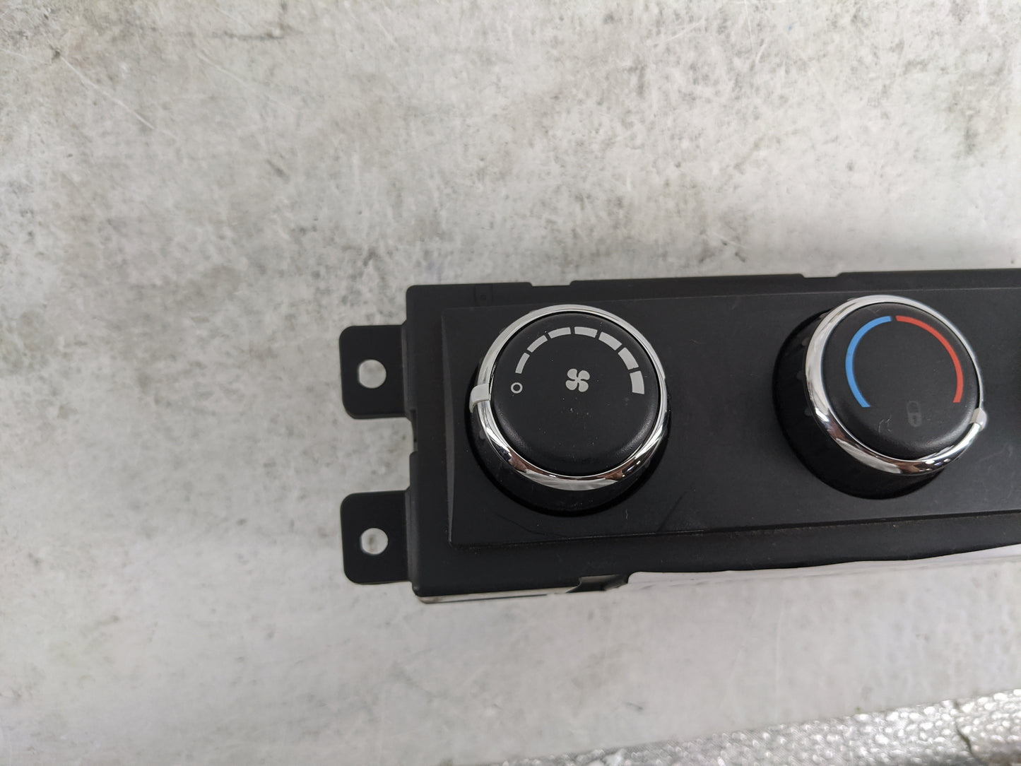 2011-2020 Dodge Journey Climate Control Module Temperature AC/Heater Replacement Fits OEM Used Auto Parts - Oemusedautoparts