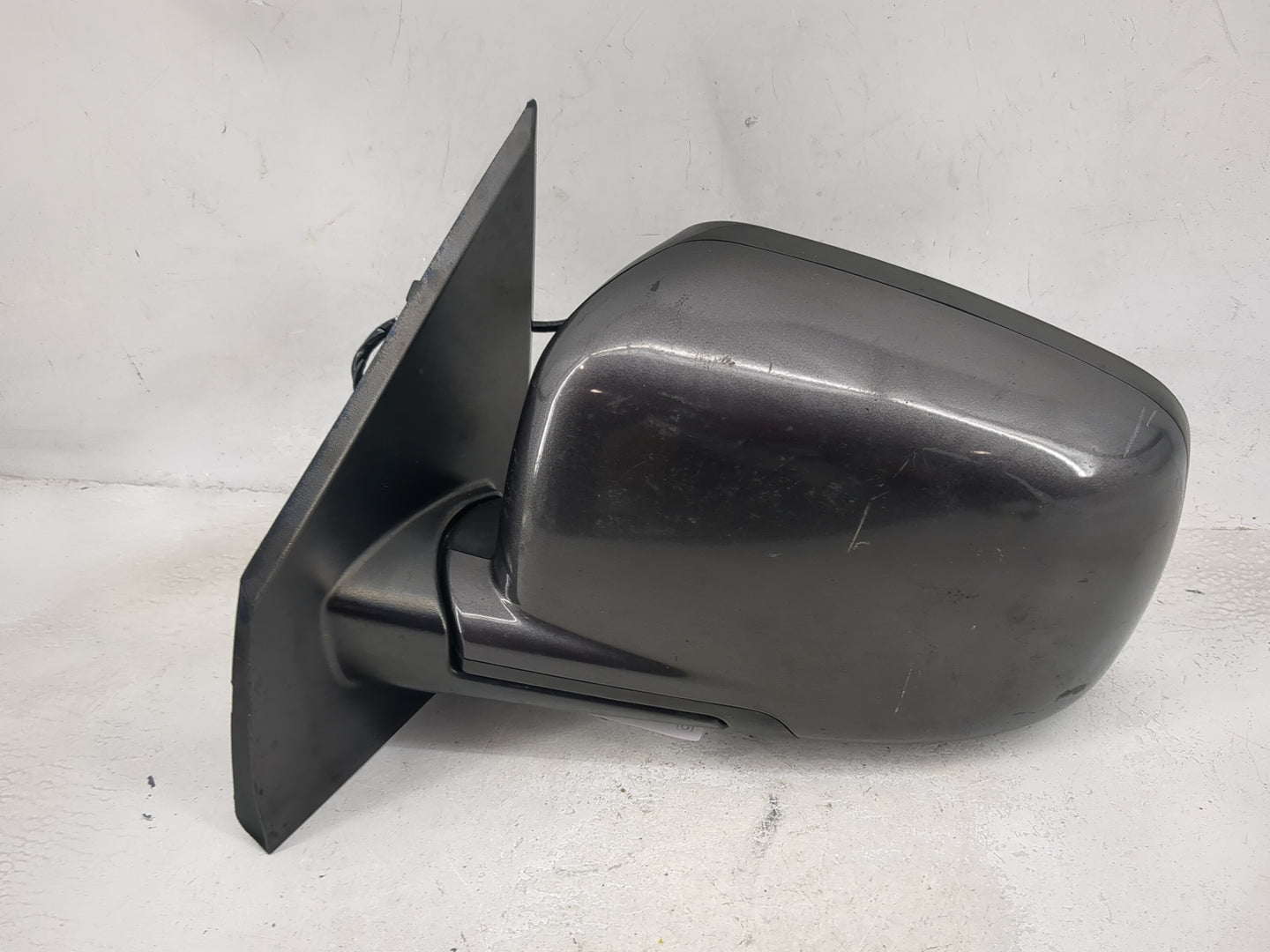 2015 Dodge Journey Driver Side View Mirror - Left Door Mirror OEM Used - Oemusedautoparts1.com
