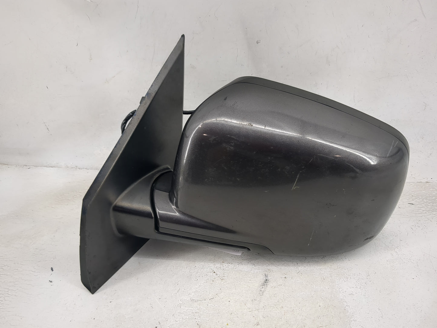 2015 Dodge Journey Driver Side View Mirror - Left Door Mirror OEM Used - Oemusedautoparts1.com